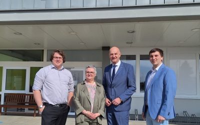 Besuch Dr. Dörfel bei den Donauwerkstätten